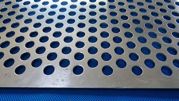 不鏽鋼(gang)沖孔網