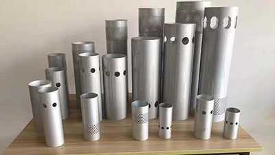 沖孔(kong)鋁管