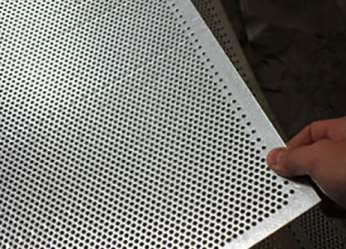 沖(chong)孔網的工藝(yì)問題受哪些(xiē)因素的影響(xiǎng)