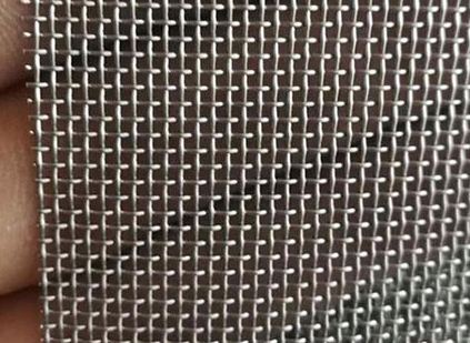 不鏽鋼(gang)絲網廠家(jiā)的選擇要(yao)素