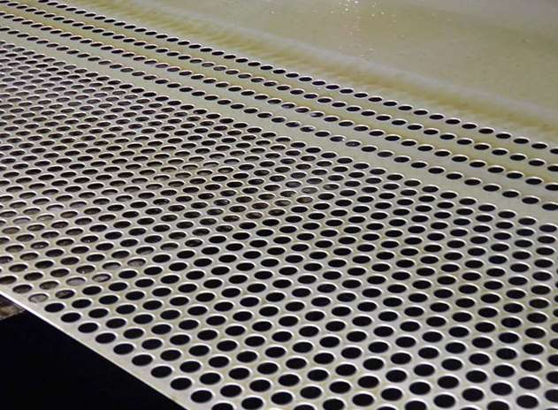 沖孔網與踏面(mian)彎曲科學的相關(guan)性