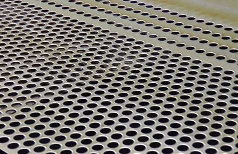 噴塑之後的沖(chong)孔網會有怎樣的(de)變化