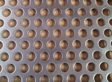 沖孔網在(zai)加工時爲什(shi)麽要塗切割(ge)液