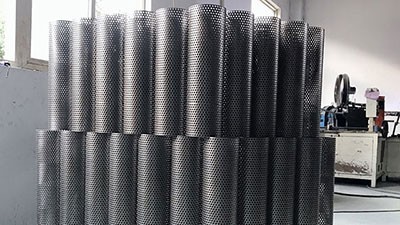 直(zhi)縫沖孔焊管(guan)